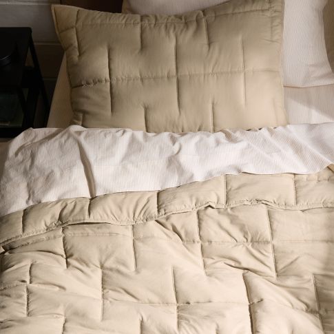 All Guy Bedding