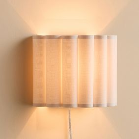 No Nails Fluted Wall Sconce (7")