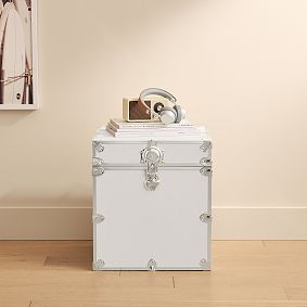 Cube Dorm Trunk (18")