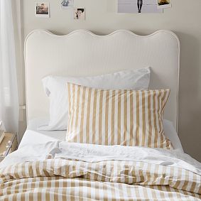 Smart Scallop No Nails Headboard