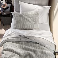 Staggered Stripe Reversible Lightweight Quilt